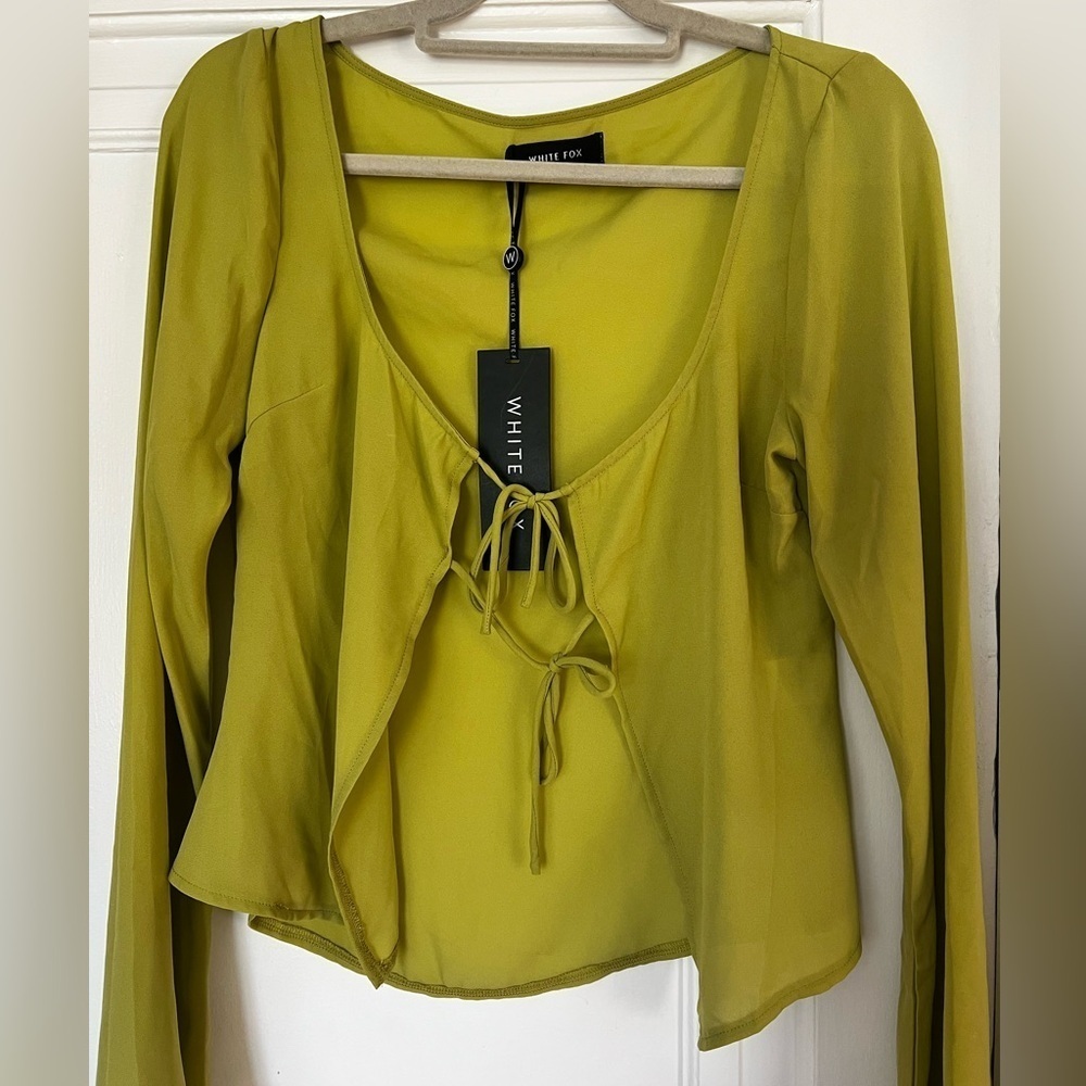 NWT White Fox Sweet Seduction Lime Green Long Sleeve Tie Front Blouse M - Picture 5 of 13